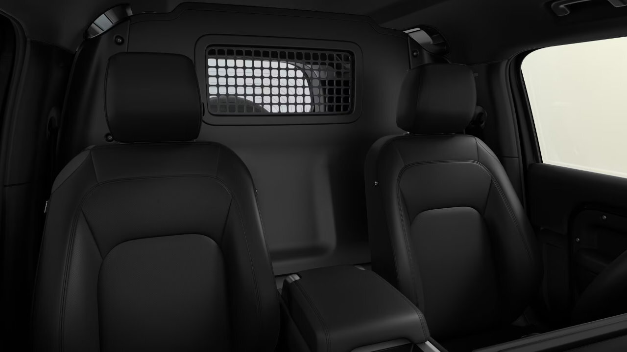 LAND ROVER DEFENDER 90 DIESEL 3.0 D250 Hard Top X-Dynamic HSE Auto [3 Seat]
